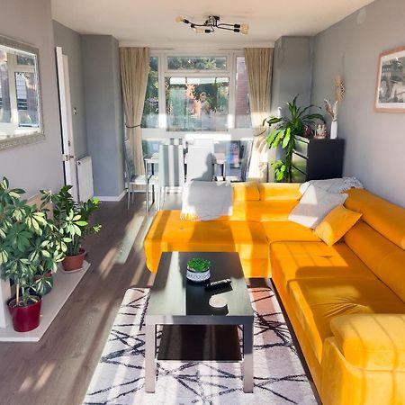 Beautiful 3-Bed Apartment At Swiss Cottage London Eksteriør billede
