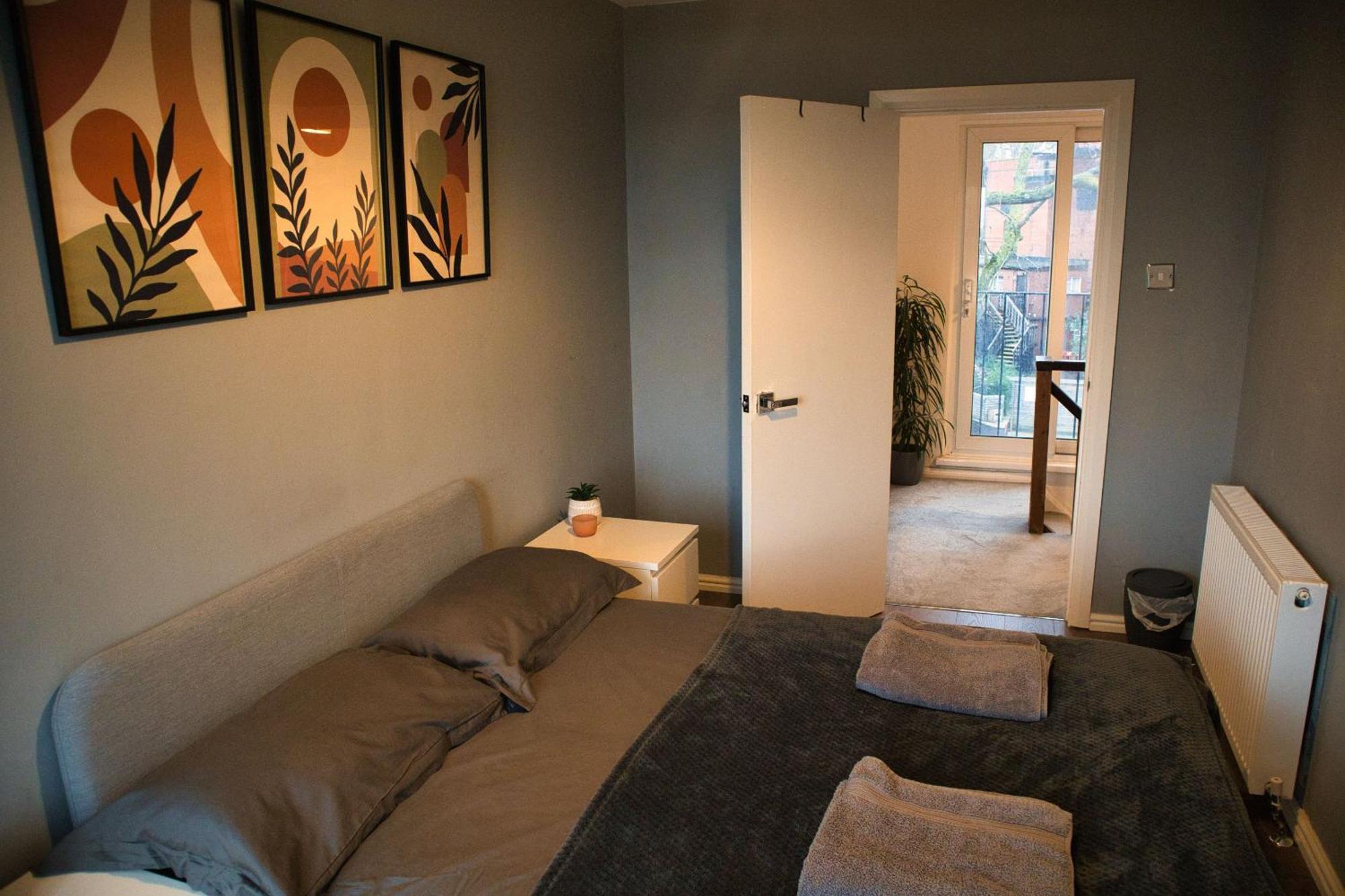 Beautiful 3-Bed Apartment At Swiss Cottage London Eksteriør billede